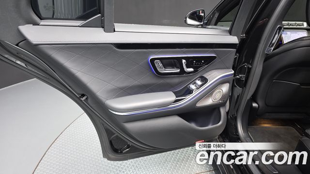 Mercedes-Benz S-Class 2022 — photo 15