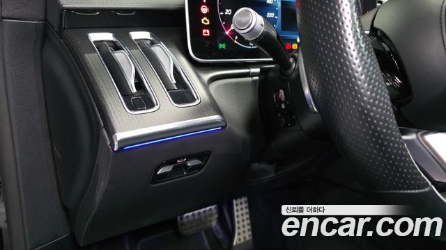 Mercedes-Benz S-Class 2022 — photo 29
