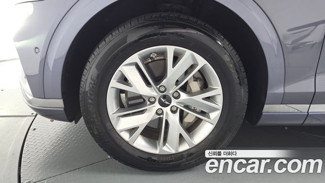 Genesis GV70 2025 — photo 5