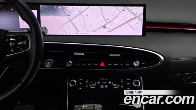 Genesis GV70 2025 — photo 13