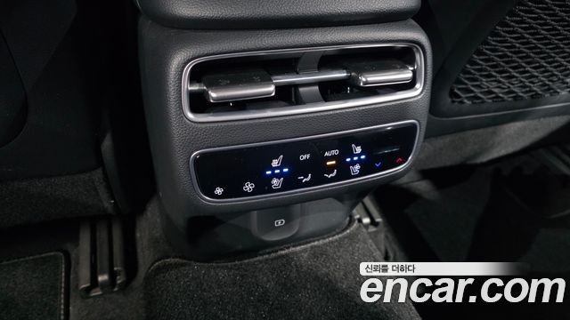 Genesis GV70 2025 — photo 19