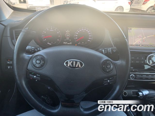Kia K9 2013 — photo 13