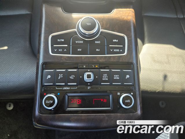 Kia K9 2013 — photo 17
