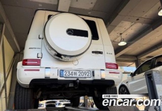 Mercedes-Benz G-Class 2021 — photo 2
