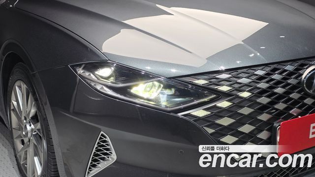 Hyundai Grandeur 2022 — photo 8