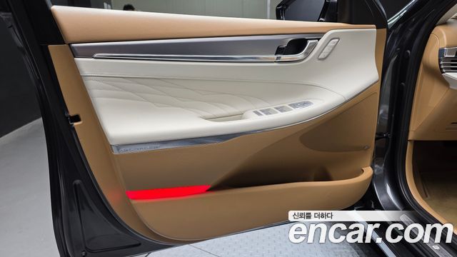 Hyundai Grandeur 2022 — photo 14