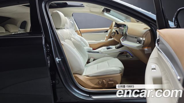 Hyundai Grandeur 2022 — photo 16