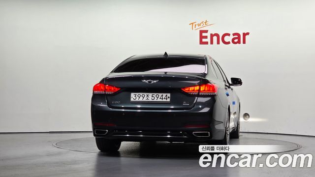 Genesis G80 2018 — photo 4