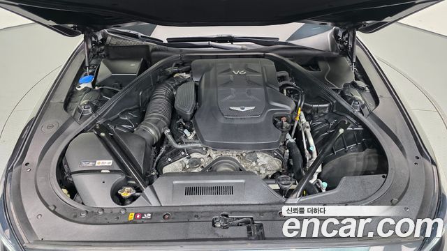 Genesis G80 2018 — photo 6