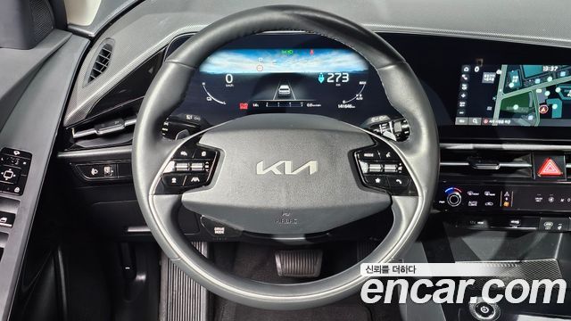 Kia Niro 2023 — photo 13