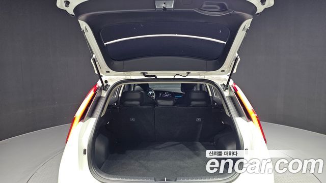 Kia Niro 2023 — photo 20