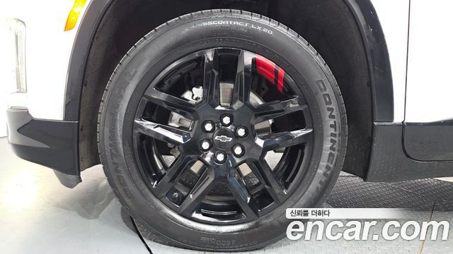 Chevrolet Korea Traverse 2023 — photo 5
