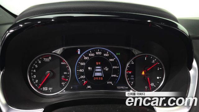 Chevrolet Korea Traverse 2023 — photo 11