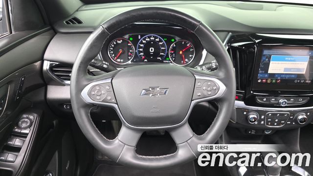 Chevrolet Korea Traverse 2023 — photo 20