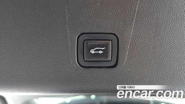 Chevrolet Korea Traverse 2023 — photo 25