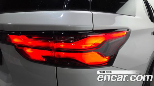 Chevrolet Korea Traverse 2023 — photo 9