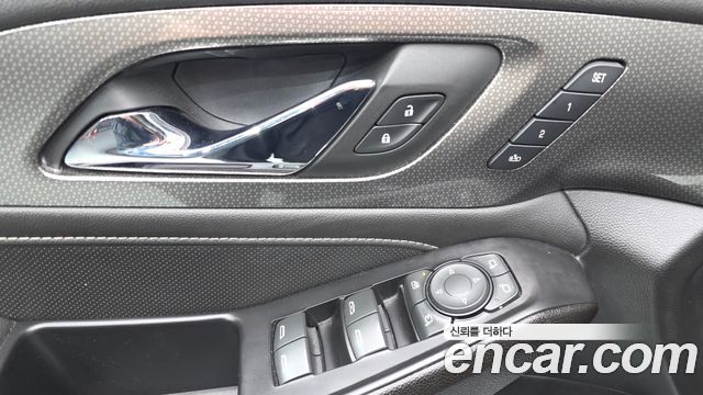 Chevrolet Korea Traverse 2023 — photo 29