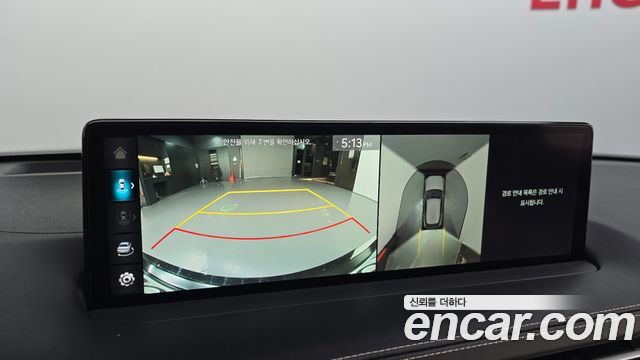 Genesis GV70 2023 — photo 20