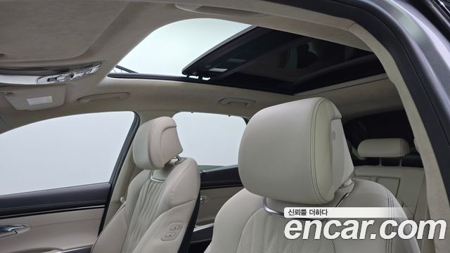 Genesis GV70 2023 — photo 22
