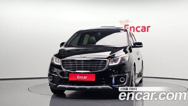 Kia Canival 2015 — photo 3