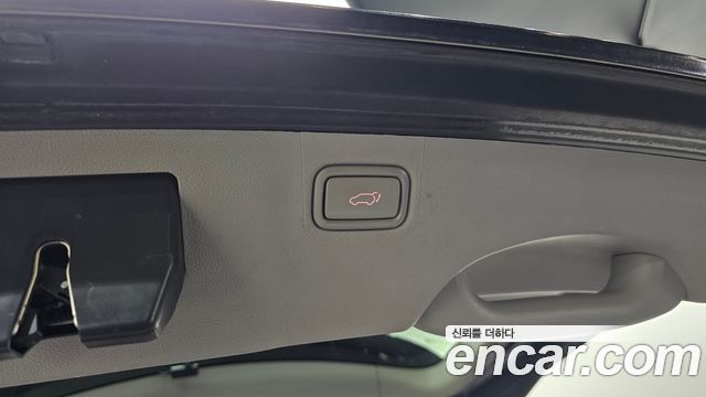 Kia Canival 2015 — photo 27