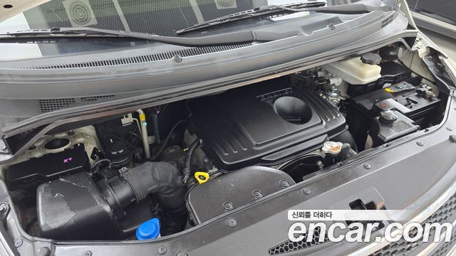 Hyundai Starex 2014 — photo 6