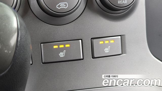 Hyundai Starex 2014 — photo 17