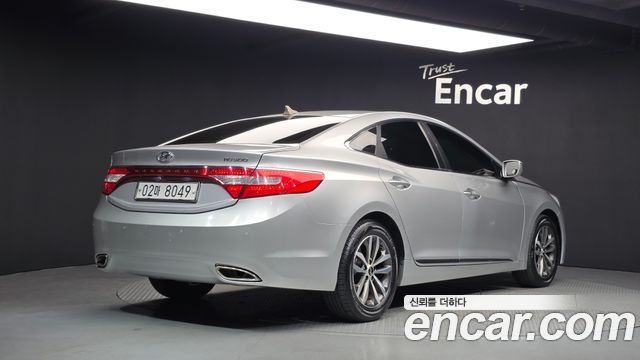 Hyundai Grandeur 2012 — photo 2