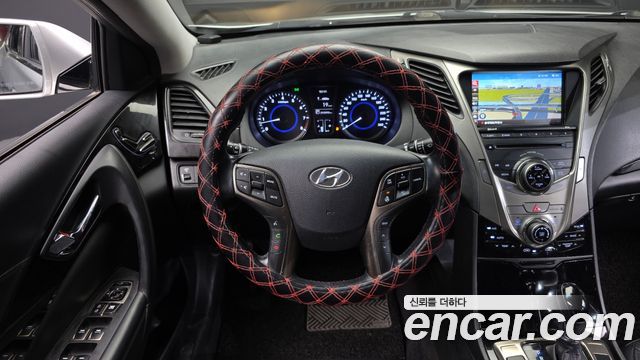 Hyundai Grandeur 2012 — photo 13