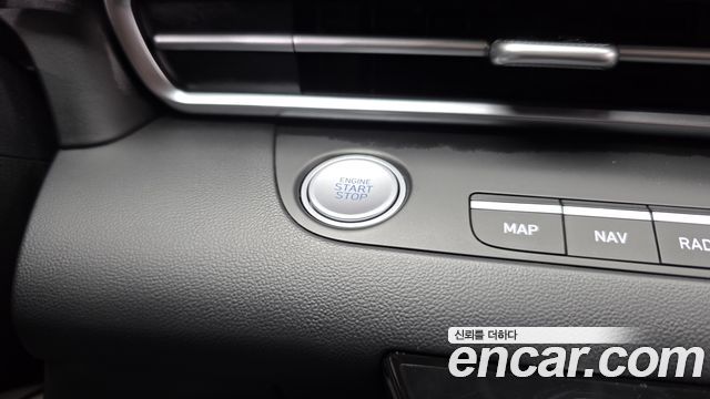 Hyundai AVANTE 2022 — photo 26