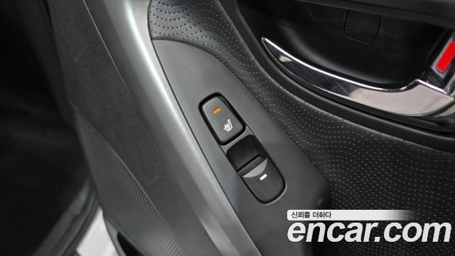 Hyundai AVANTE 2012 — photo 18
