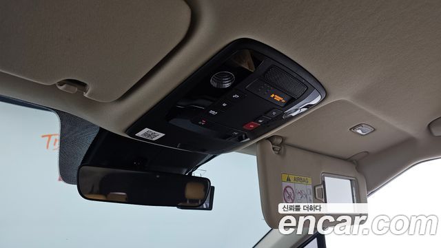 Kia Canival 2023 — photo 25