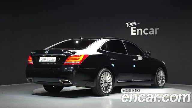 Hyundai Equus 2015 — photo 2