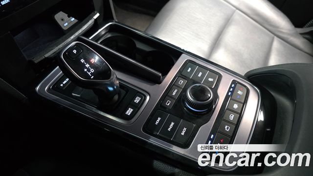 Hyundai Equus 2015 — photo 9