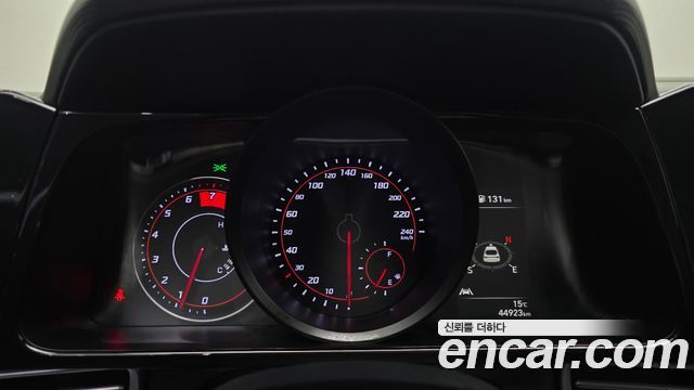 Hyundai AVANTE 2022 — photo 11