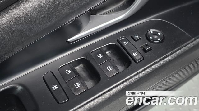 Hyundai AVANTE 2022 — photo 18