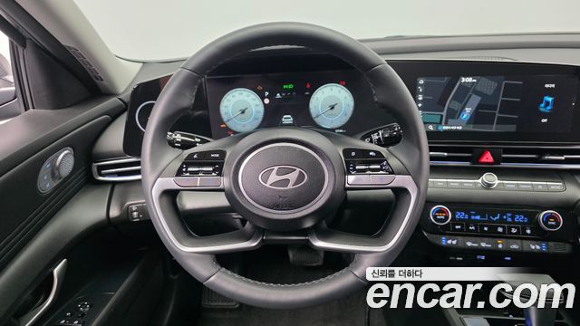 Hyundai AVANTE 2024 — photo 19