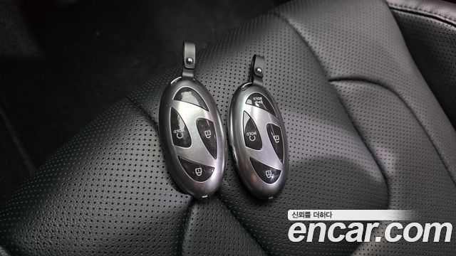Hyundai AVANTE 2024 — photo 24