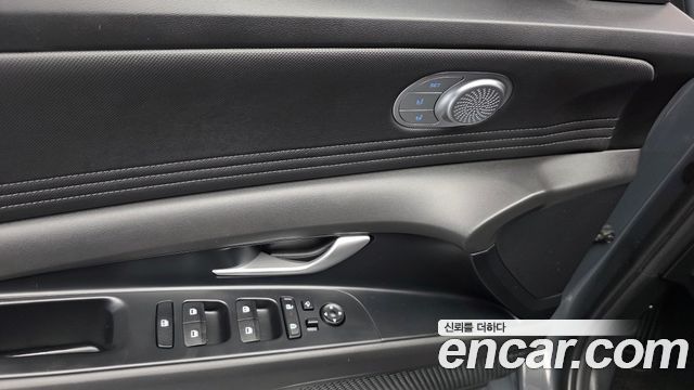 Hyundai AVANTE 2024 — photo 30