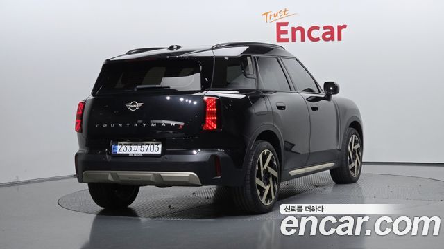 Mini Countryman 2024 — photo 2