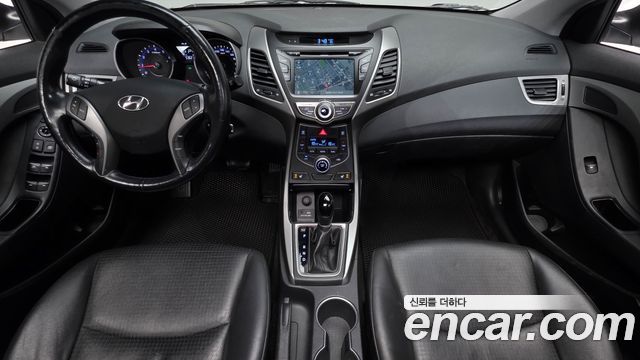 Hyundai AVANTE 2014 — photo 7