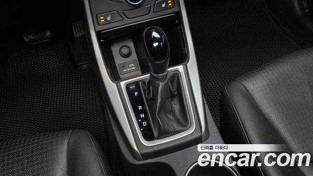 Hyundai AVANTE 2014 — photo 9