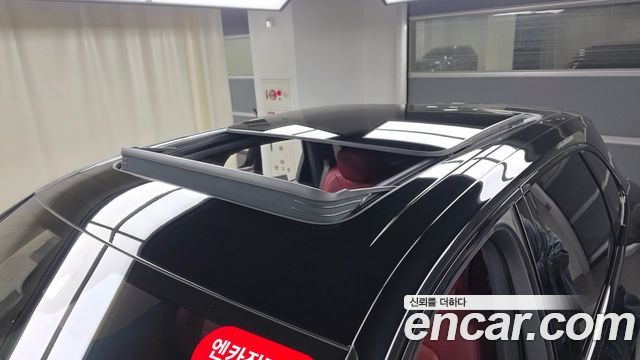 Porsche Cayenne 2023 — photo 22