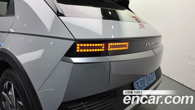 Hyundai Ioniq5 2022 — photo 9
