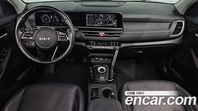 Kia Seltos 2023 — photo 10