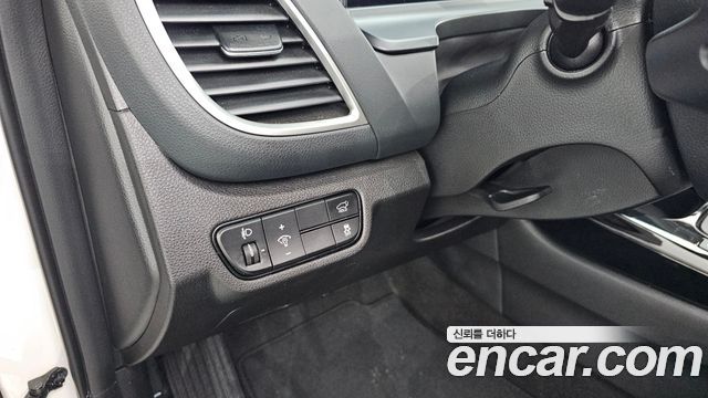 Kia Seltos 2023 — photo 32