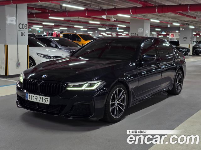 BMW 5-Series 2021 — photo 1
