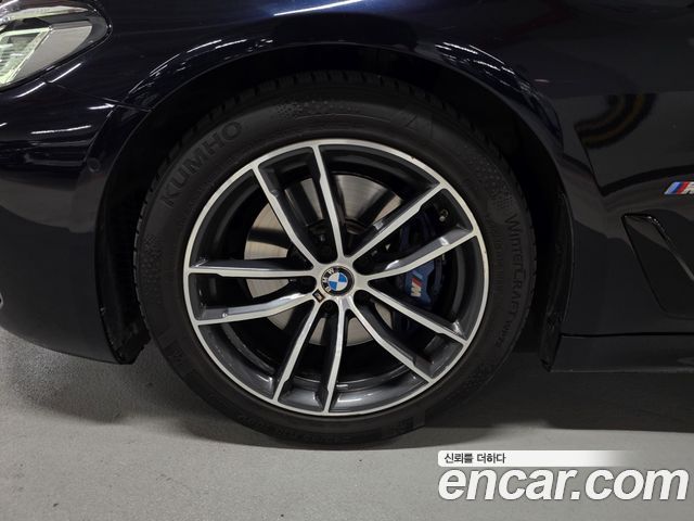 BMW 5-Series 2021 — photo 5