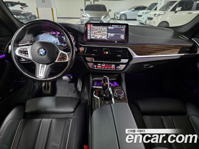 BMW 5-Series 2021 — photo 6