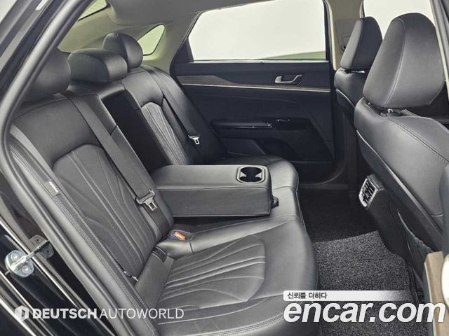 Kia K5 2021 — photo 12